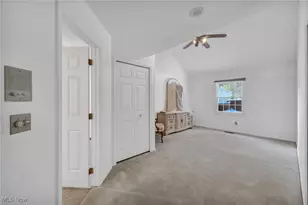 17922 Cambridge Oval, Strongsville, OH 44136 - Photo 16