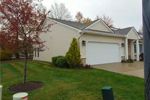 1395 E Cross Creek Dr, Willoughby, OH 44094 - Photo 16