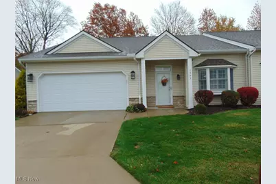 1395 E Cross Creek Drive, Willoughby, OH 44094 - Photo 1