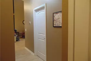 1395 E Cross Creek Dr, Willoughby, OH 44094 - Photo 12