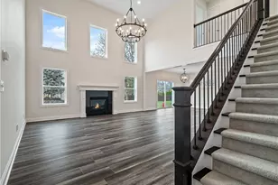 21032 Breckenridge Ln, Strongsville, OH 44149 - Photo 8