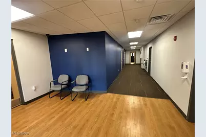 2217 E 9th Street #2nd fl, Loveland, OH 44115 - Photo 4