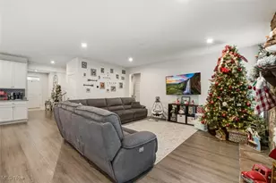 6170 James Dr, Lorain, OH 44053 - Photo 6