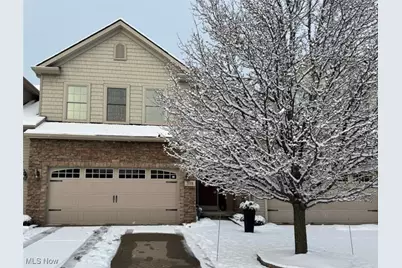 318 Lakewick Lane, Willowick, OH 44095 - Photo 2