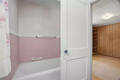 992 Mill Street, Conneaut, OH 44030 - Photo 20