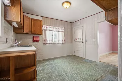 992 Mill Street, Conneaut, OH 44030 - Photo 10