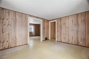 992 Mill St, Conneaut, OH 44030 - Photo 18