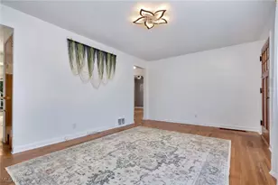 1638 Warrick Pl NE, Canton, OH 44714 - Photo 10