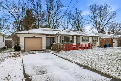 250 E Manor Avenue, Struthers, OH 44471 - Photo 1