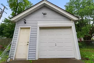 1500 E 107th St, Loveland, OH 44106 - Photo 4