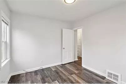 244 E Catawba Avenue, Akron, OH 44301 - Photo 20