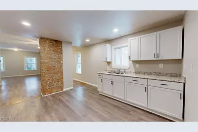 7803 Dearborn Avenue, Loveland, OH 44102 - Photo 8