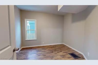 7803 Dearborn Avenue, Loveland, OH 44102 - Photo 6