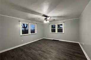 782 Hill St, Coshocton, OH 43812 - Photo 14