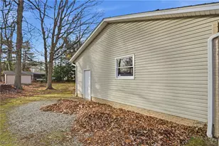 2538 Ironstone St NE, Canton, OH 44705 - Photo 48