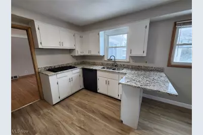 2413 Elmdale Road, University Heights, OH 44118 - Photo 6