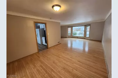 2413 Elmdale Road, University Heights, OH 44118 - Photo 4