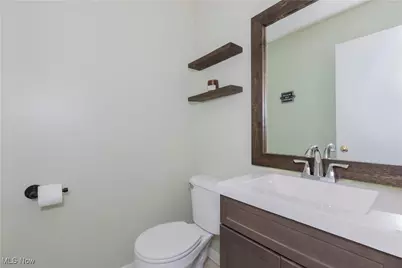 5516 Bridge Avenue, Loveland, OH 44102 - Photo 32