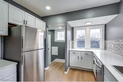 10218 Joan Avenue, Loveland, OH 44111 - Photo 6