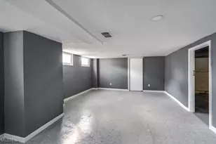 10218 Joan Ave, Loveland, OH 44111 - Photo 18