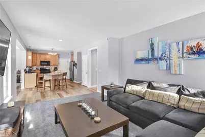 38698 Country Meadow Way, North Ridgeville, OH 44039 - Photo 18