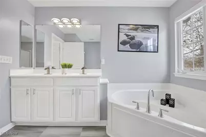 38698 Country Meadow Way, North Ridgeville, OH 44039 - Photo 26