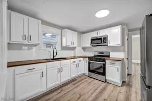 3147 Whitethorn Rd, Cleveland Heights, OH 44118 - Photo 14