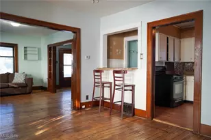 48 20th St SW, Barberton, OH 44203 - Photo 2