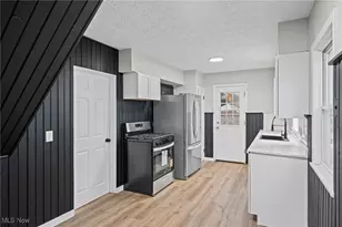 2511 Ogden Ave, Akron, OH 44312 - Photo 4