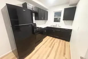 22550 Euclid Ave, Euclid, OH 44117 - Photo 6