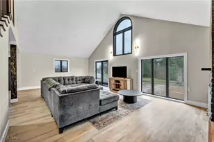 52819 Bursley Rd, New London, OH 44851 - Photo 14