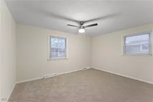 640 Matawan Ave, Campbell, OH 44405 - Photo 16