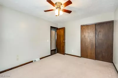 5292 Pisces Street SW, Canton, OH 44706 - Photo 20