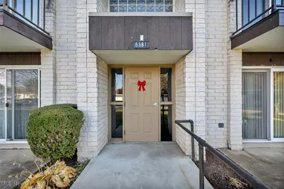 8381 N Akins Road #H-7, North Royalton, OH 44133 - Photo 2