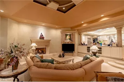 6907 Glengarry Avenue NW, Canton, OH 44718 - Photo 18