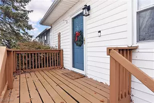 1706 40th St NW, Canton, OH 44709 - Photo 2