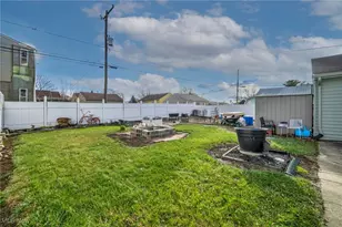 2208 Willowrow Ave NE, Canton, OH 44705 - Photo 36