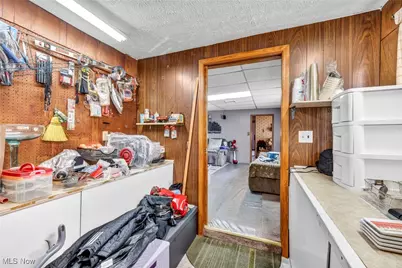 2208 Willowrow Avenue NE, Canton, OH 44705 - Photo 26