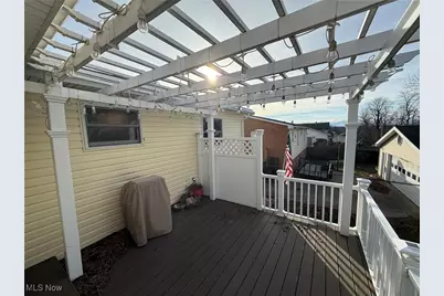 156 Mayfair Street, Weirton, WV 26062 - Photo 20