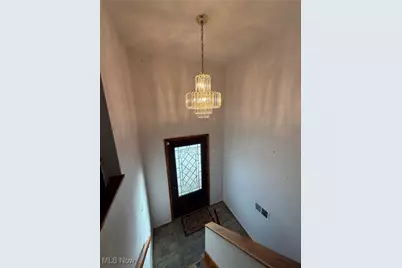 156 Mayfair Street, Weirton, WV 26062 - Photo 32