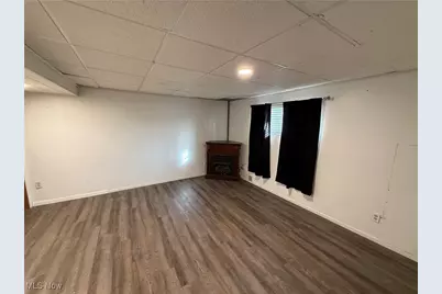 156 Mayfair Street, Weirton, WV 26062 - Photo 36