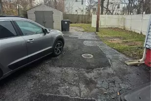 10704 Woodland Ave, Loveland, OH 44104 - Photo 20