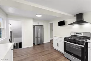 1056 Quilliams Rd, Cleveland Heights, OH 44121 - Photo 14