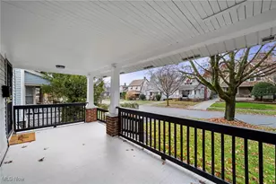 1056 Quilliams Rd, Cleveland Heights, OH 44121 - Photo 4