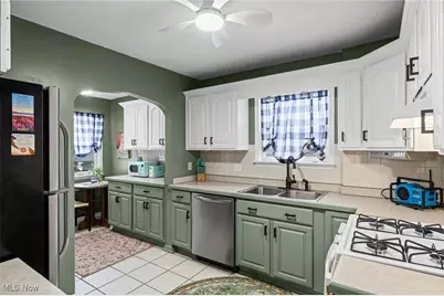 1639 23rd Street, Cuyahoga Falls, OH 44223 - Photo 14