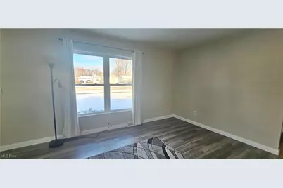 2046 Homewood Drive, Lorain, OH 44055 - Photo 6