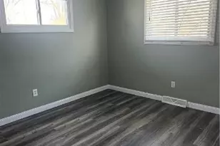 2046 Homewood Dr, Lorain, OH 44055 - Photo 20