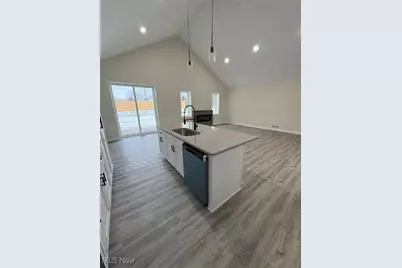 574 & 573 Thrush Drive, Roaming Shores, OH 44084 - Photo 6