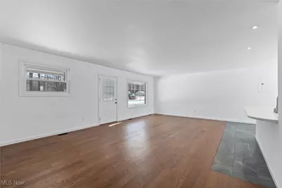 3483 Lawndale Drive, Kent, OH 44240 - Photo 8