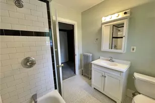 179 Burton Ave, Akron, OH 44302 - Photo 6
